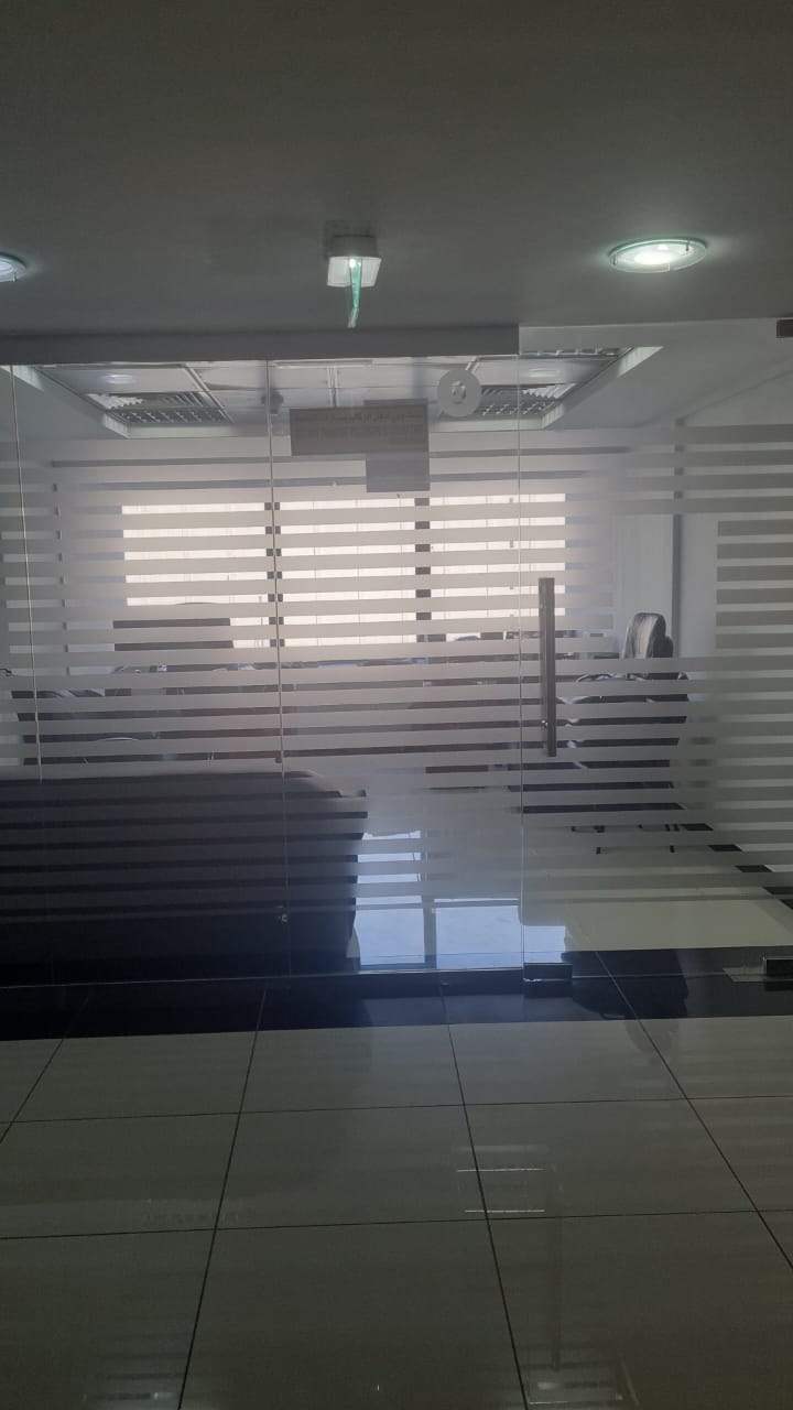 BEST WAY TRANSPORT PASSENGER BY LUXURY CARS LLC OPC - Thumbnail 2