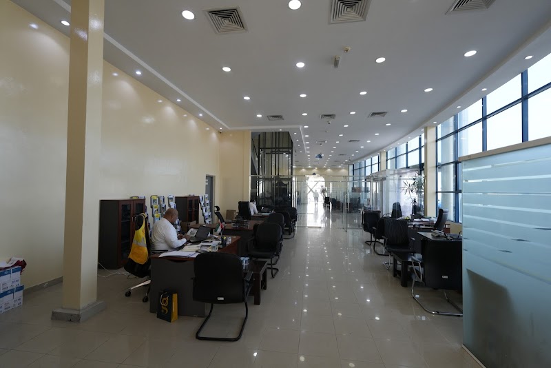 Galadari Trucks & Heavy Equipment - Abu Dhabi - Thumbnail 2