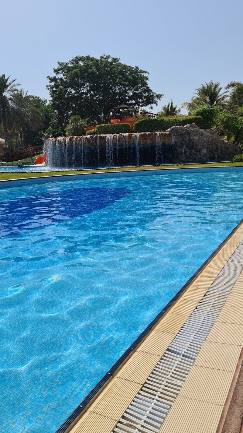 Emirates Palace Adventure Pool - Thumbnail 3