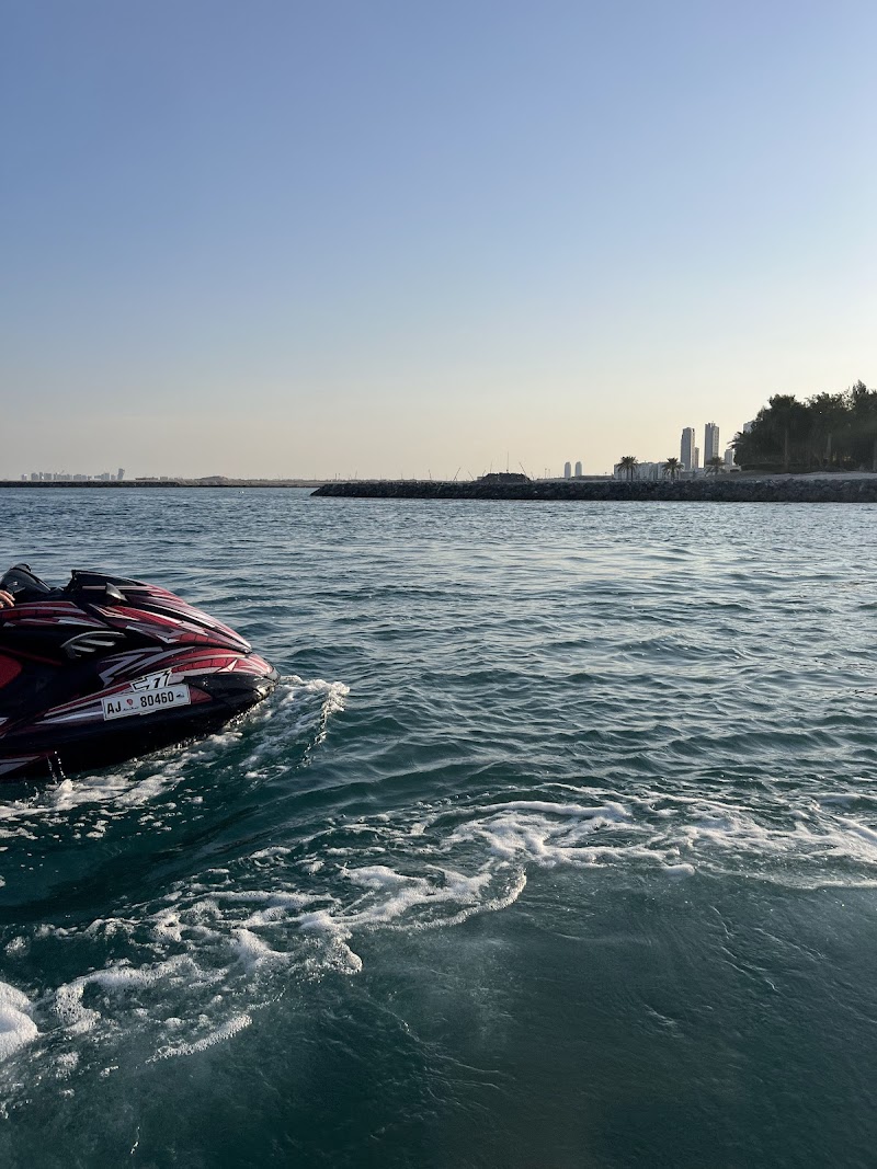 Al Raya Jetski and Houseboat Rental - Thumbnail 3