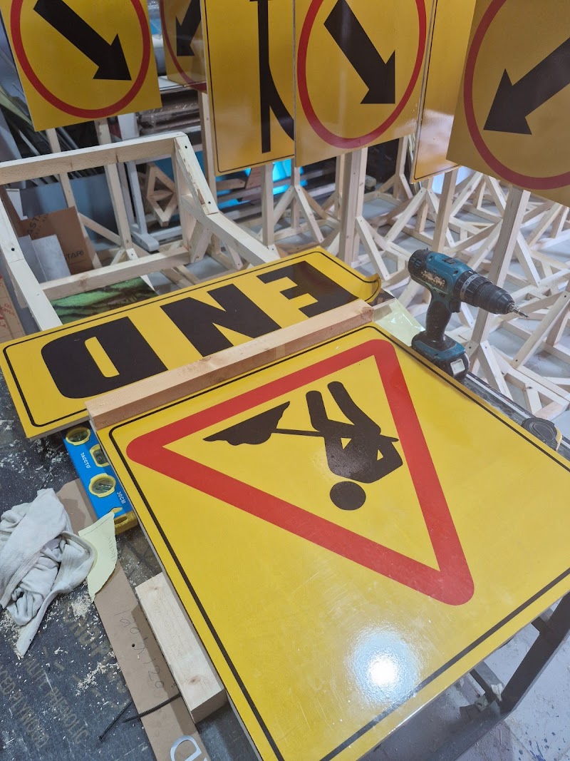 SigNEx Advertising LLC - Thumbnail 3