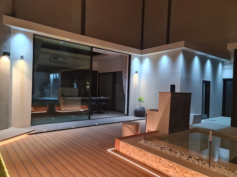 Swift Rooms LLC - Windows, Doors & Luxury Glass Rooms - Thumbnail 3