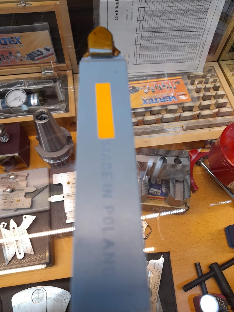 AL KUFAH HARDWARE TRDG LLC SP - MEASURING INSTRUMENTS | CARBIDE INSERTS | LATHE CHUCKS | CNC & VMC TOOLS IN UAE - Thumbnail 4