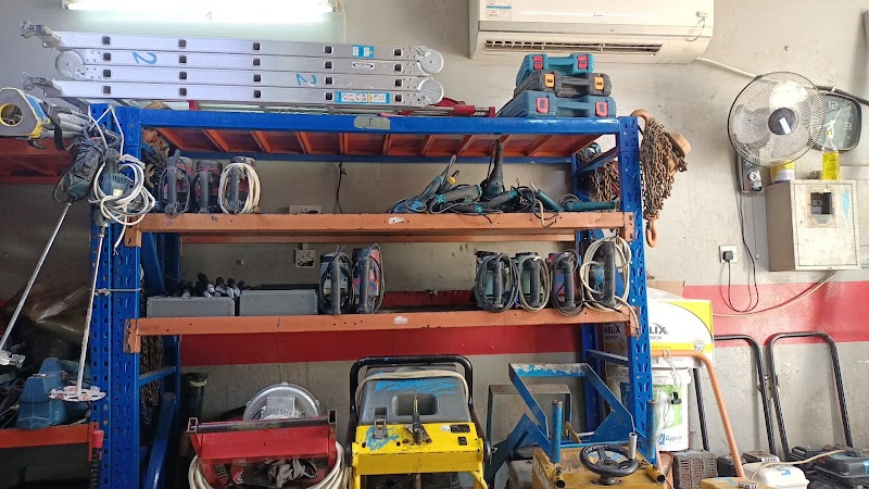 Al Barq Construction Equipment Rental - Image 1