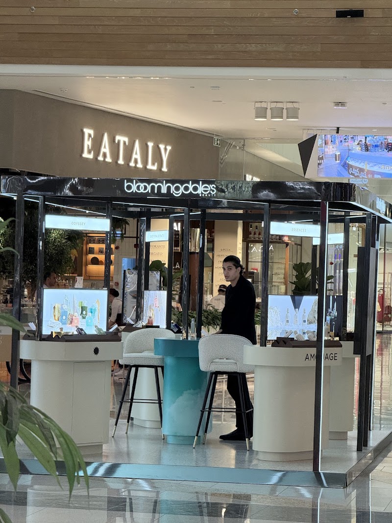 Bloomingdale’s Beauty - Thumbnail 4