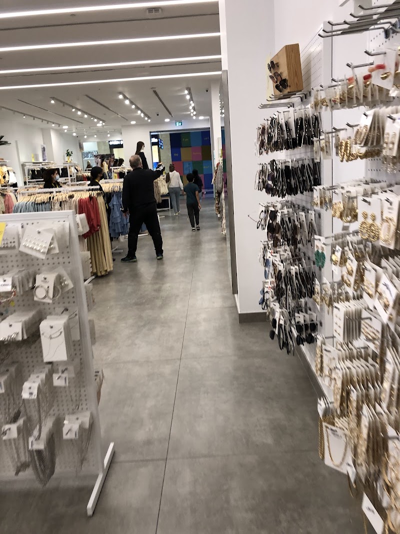 Brands For Less - Union Coop - Thumbnail 2