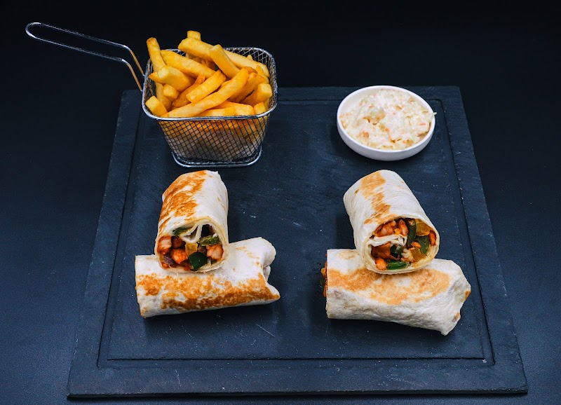 Cyber Cafe - Thumbnail 3