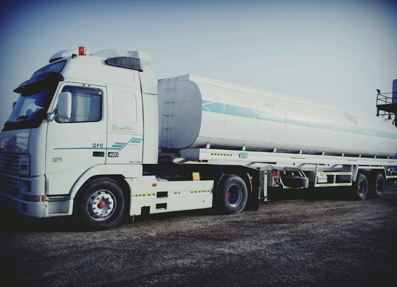 Sweet Water Tanker Supplier Abu Dhabi - Thumbnail 3