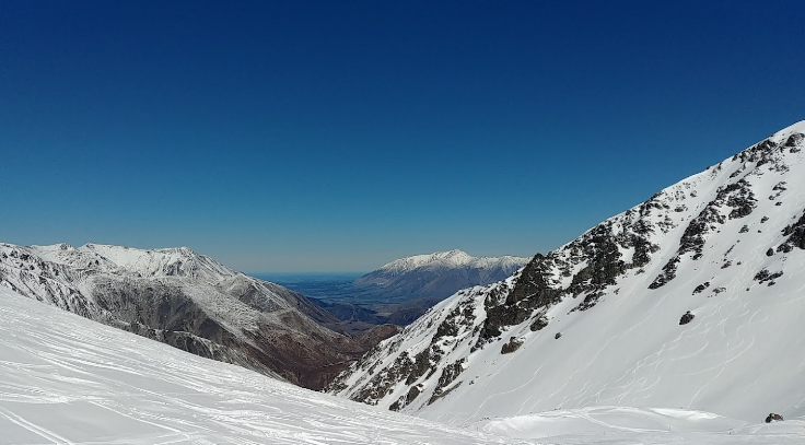 Mount Olympus Snow in New Zealand