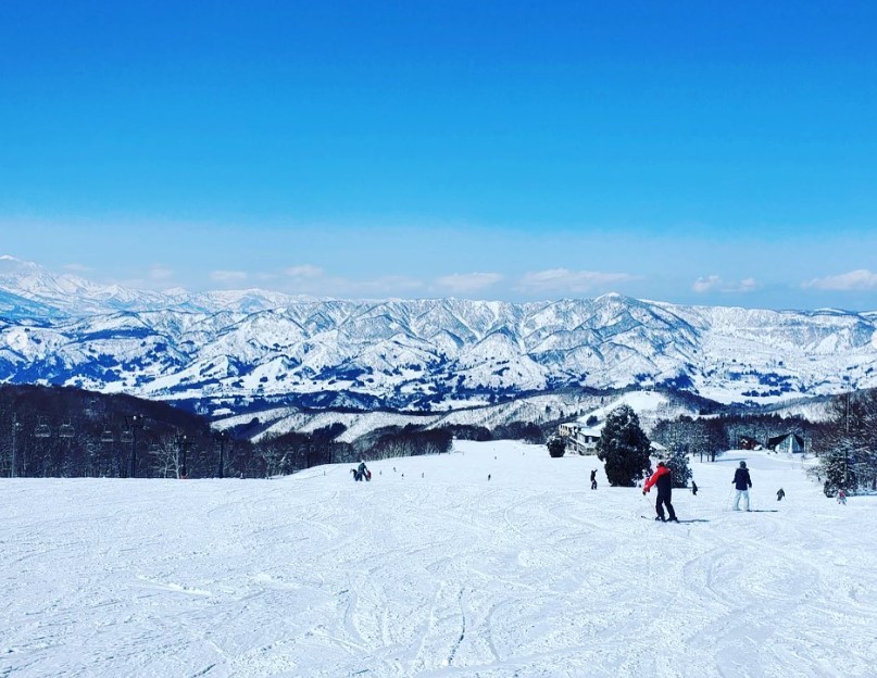 nozawa onasen snow view japan