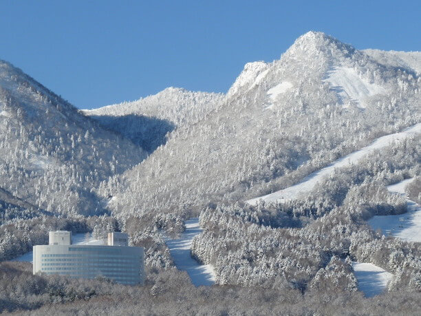 furano snow mountain view in japan