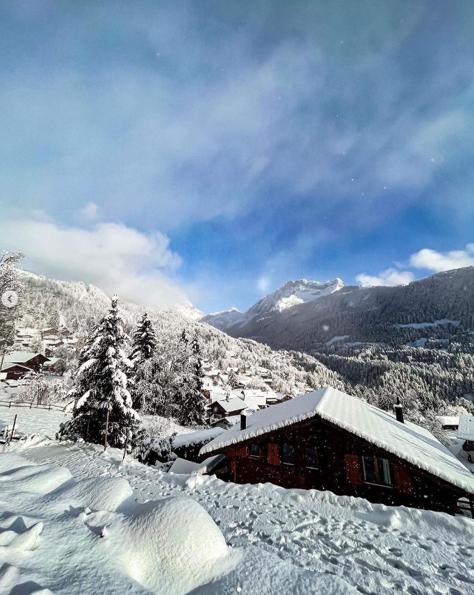 Villars Gryon Diablerets Ski Resort Switzerland