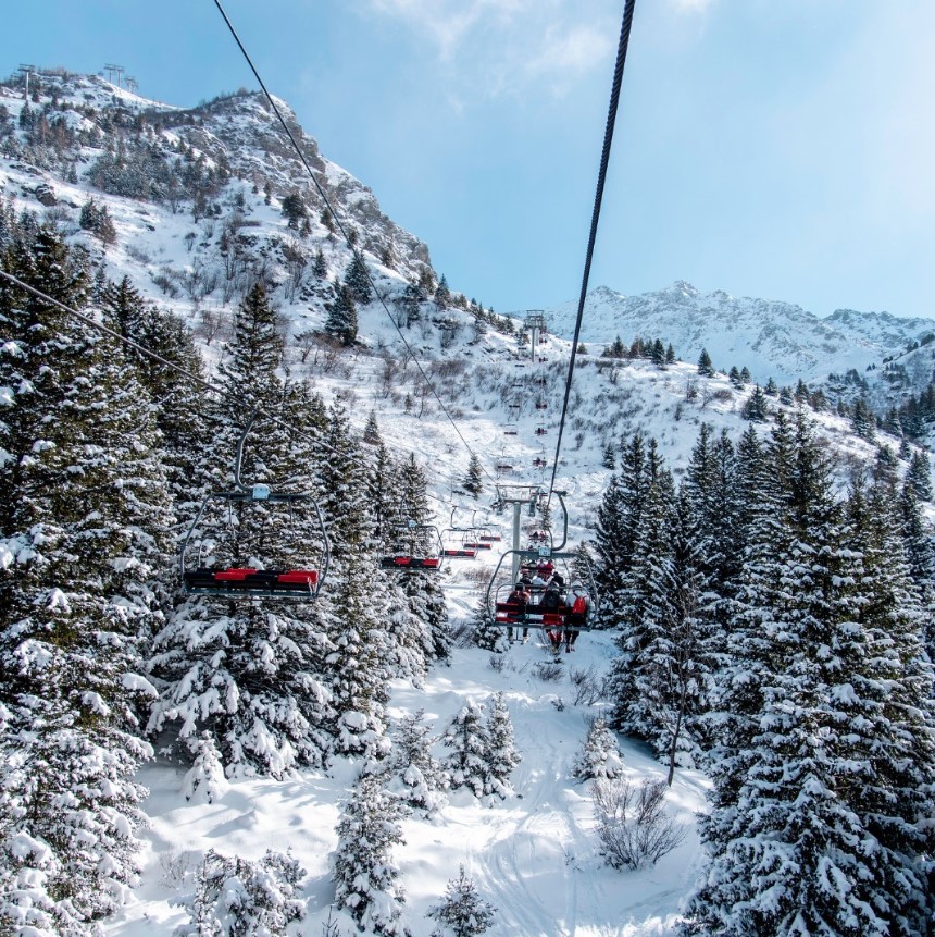 Les 7 Laux Ski Resort France