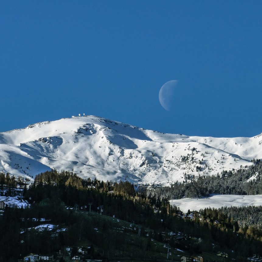 Pila Ski Resort Italy