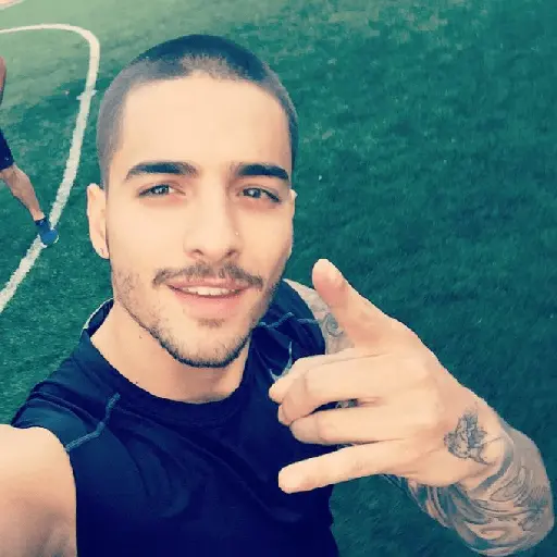 stickers_maluma_beibi