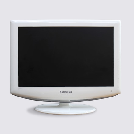 Monitor Branco Tela Plana 20" Samsung main photo of Monitor Branco Tela Plana 20" Samsung