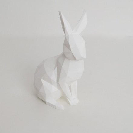 main photo of Adorno Coelho decorativo geométrico White rabbit