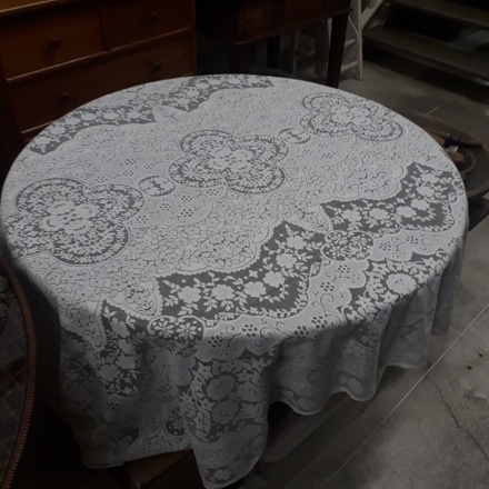 Toalha de Mesa Renda Branca main photo of Toalha de Mesa Renda Branca