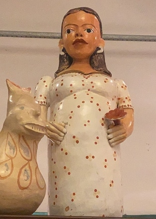 Boneca em Cerâmica main photo of Boneca em Cerâmica