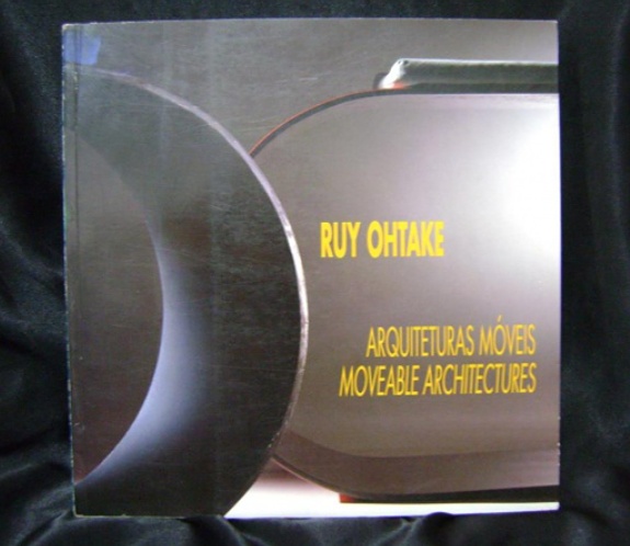 Livro Ruy Ohtake Arquiteturas Móveis main photo of Livro Ruy Ohtake Arquiteturas Móveis