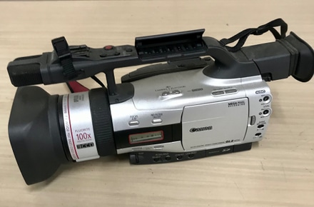 Canon 3CCD Digital Video Camera main photo of Canon 3CCD Digital Video Camera