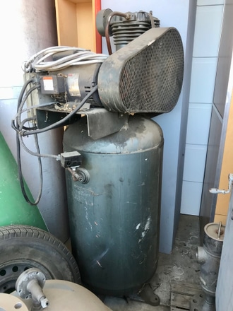 Air Compressor main photo of Air Compressor