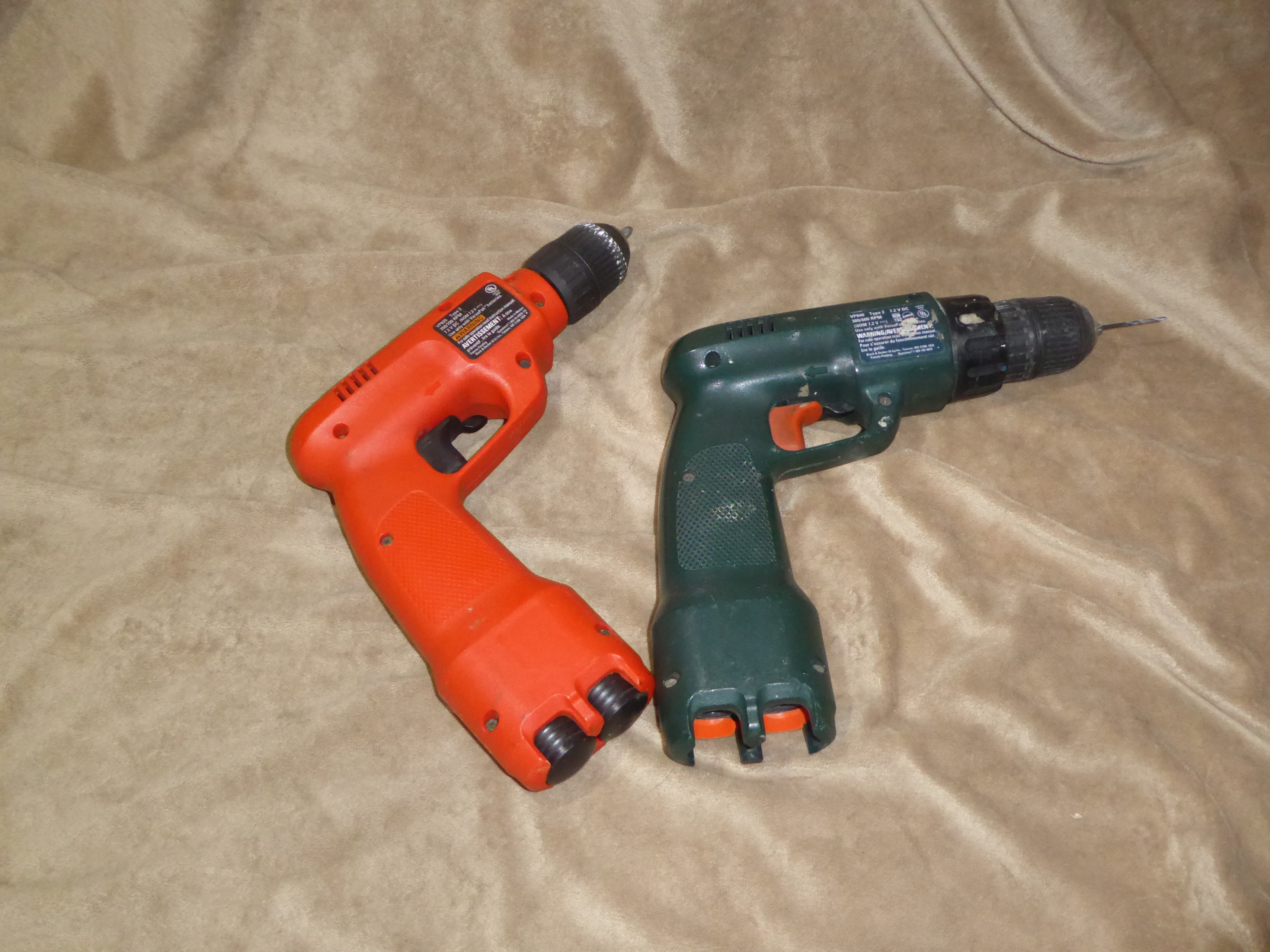 The Black & Decker ® VP840 power drill.