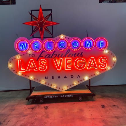 Welcome to Fabulous Las Vegas Sign : r/DigitalLego