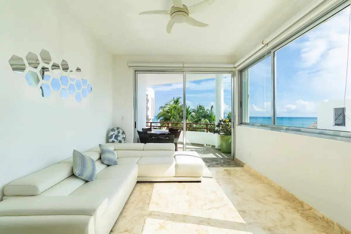 LIVE STEPS AWAY FROM THE BEACH | BEAUTIFUL 2 BEDROOM APARTMENT IN PLAYA DEL CARMEN, Suite Number 210 – Zazil-ha