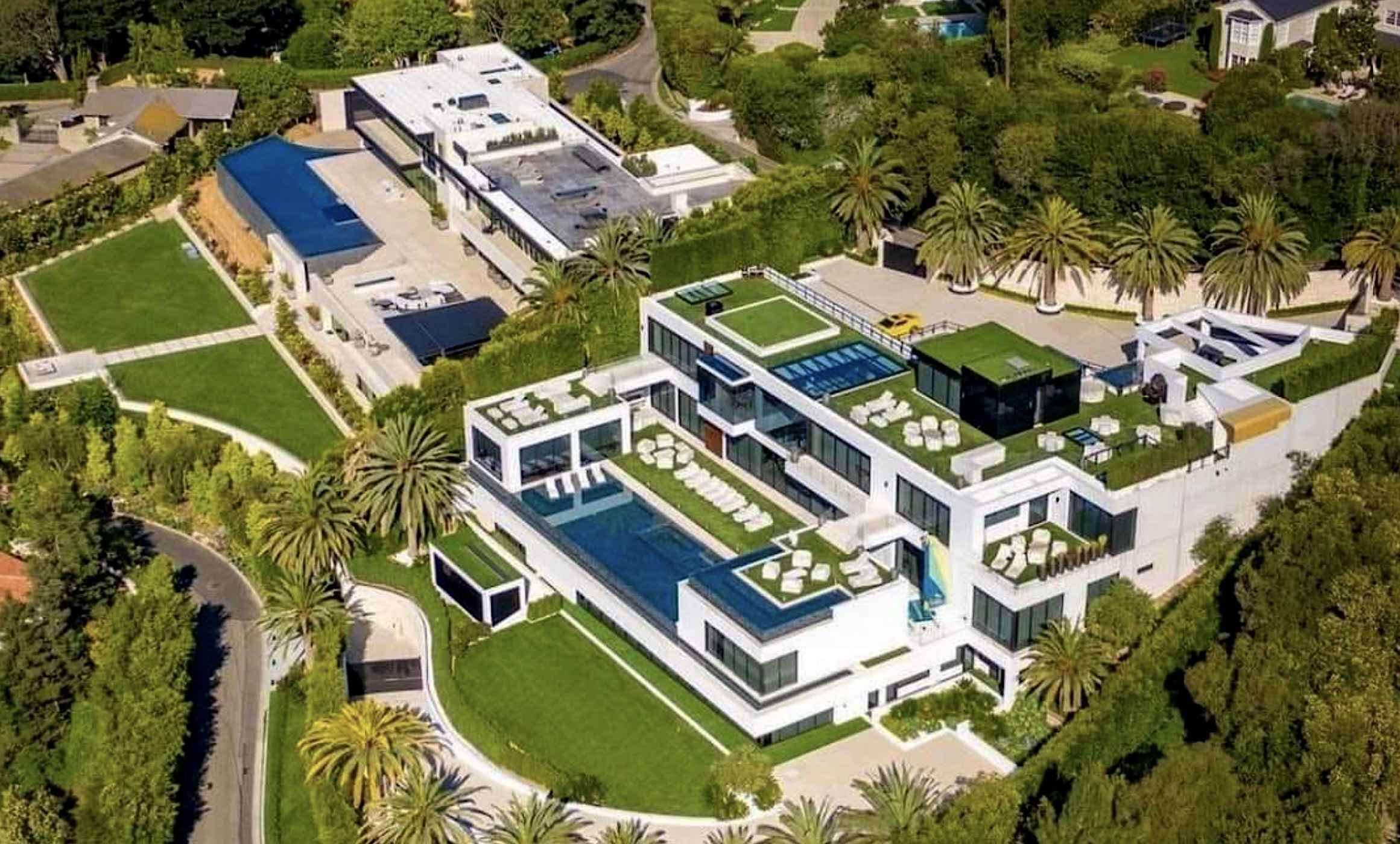 Top 20 Celebrities That Live in Bel Air PropertyClub