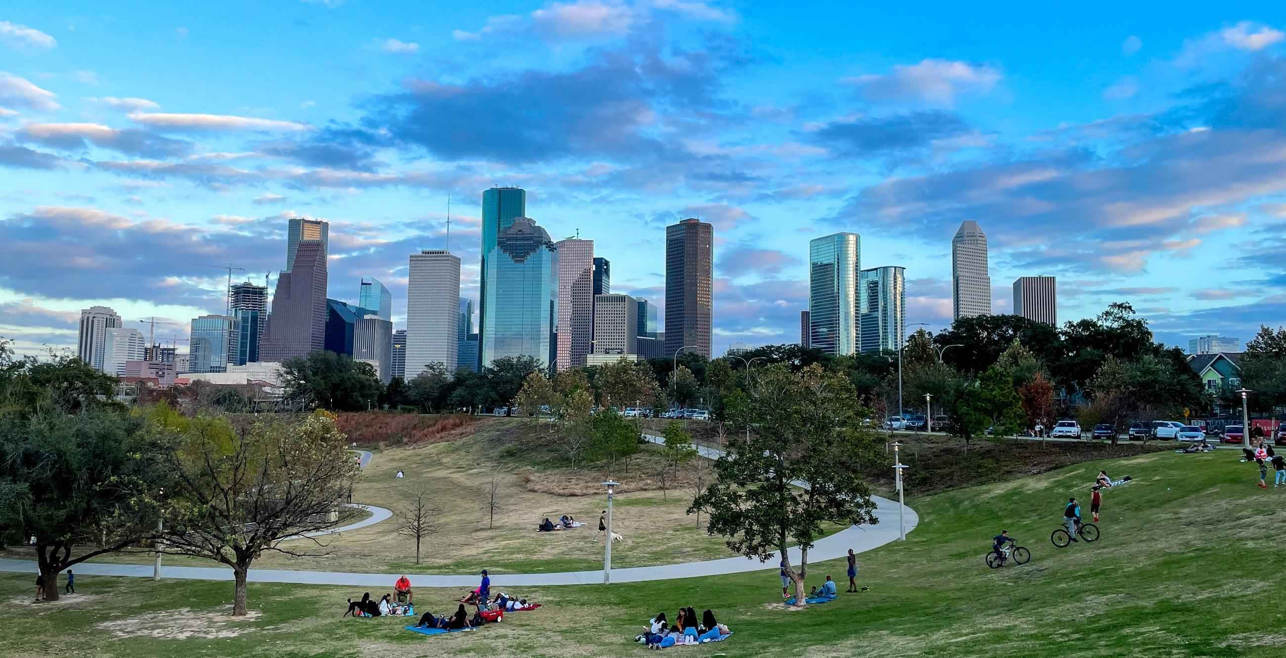11 Safest Neighborhoods in Houston (2024)