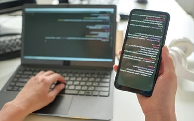 Логотип Разработка мобильных приложений с нуля