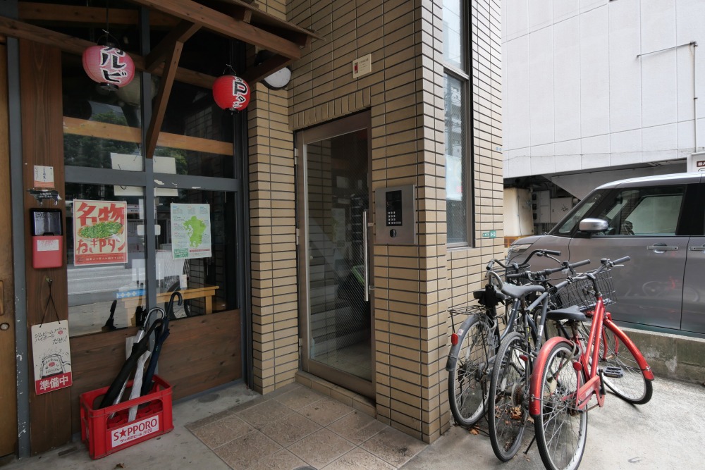 建物エントランス