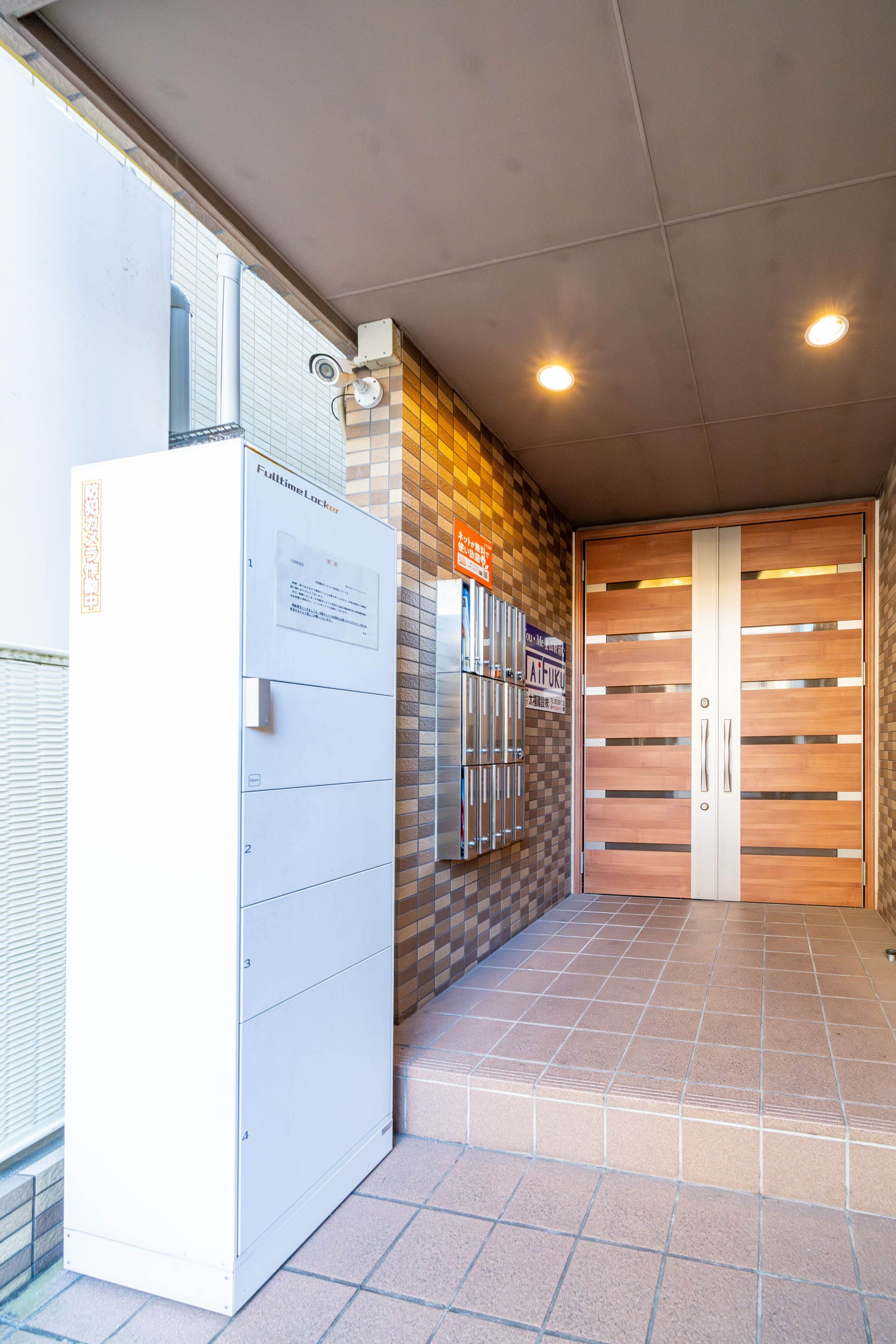 建物エントランス