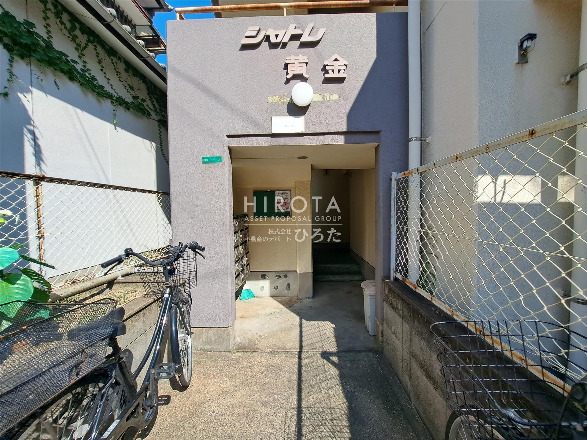 建物エントランス