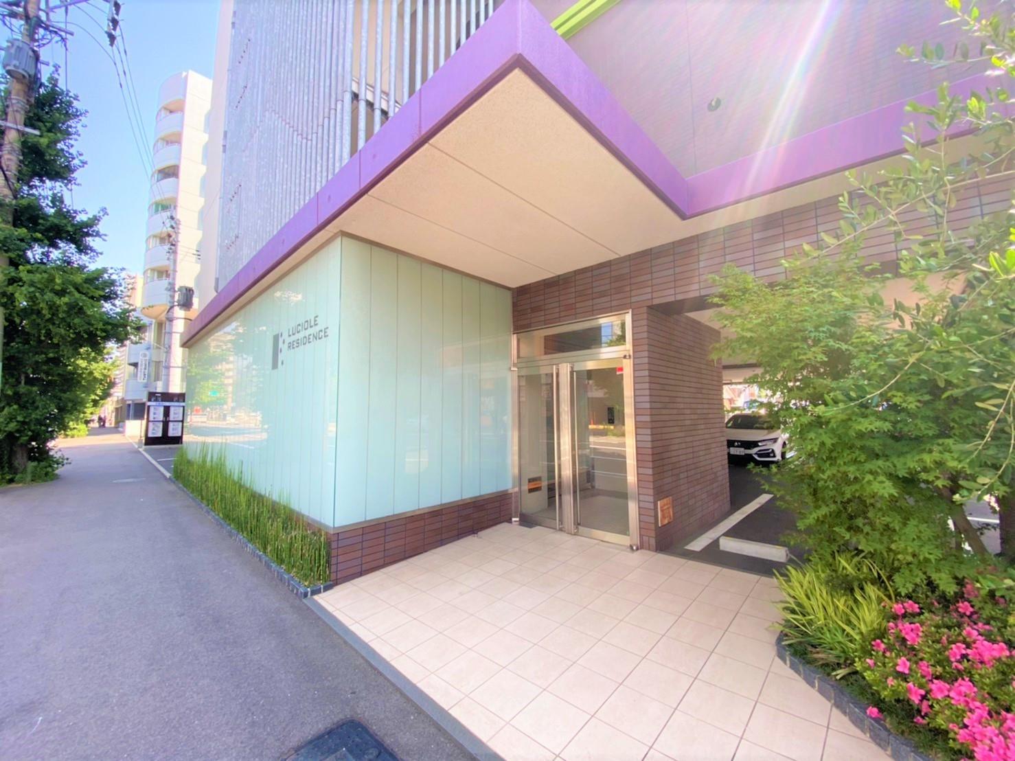 建物エントランス