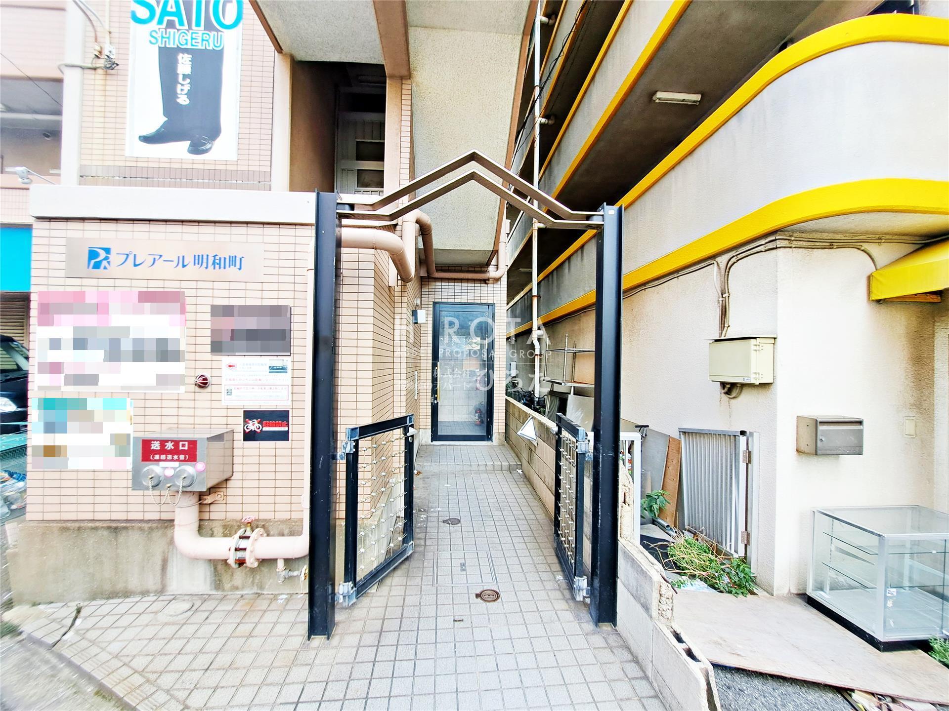 建物エントランス