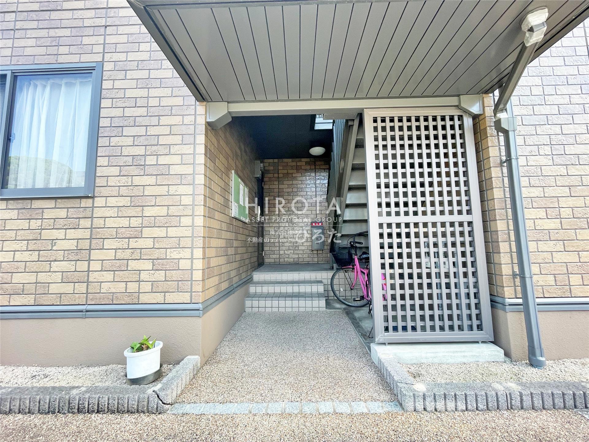 建物エントランス