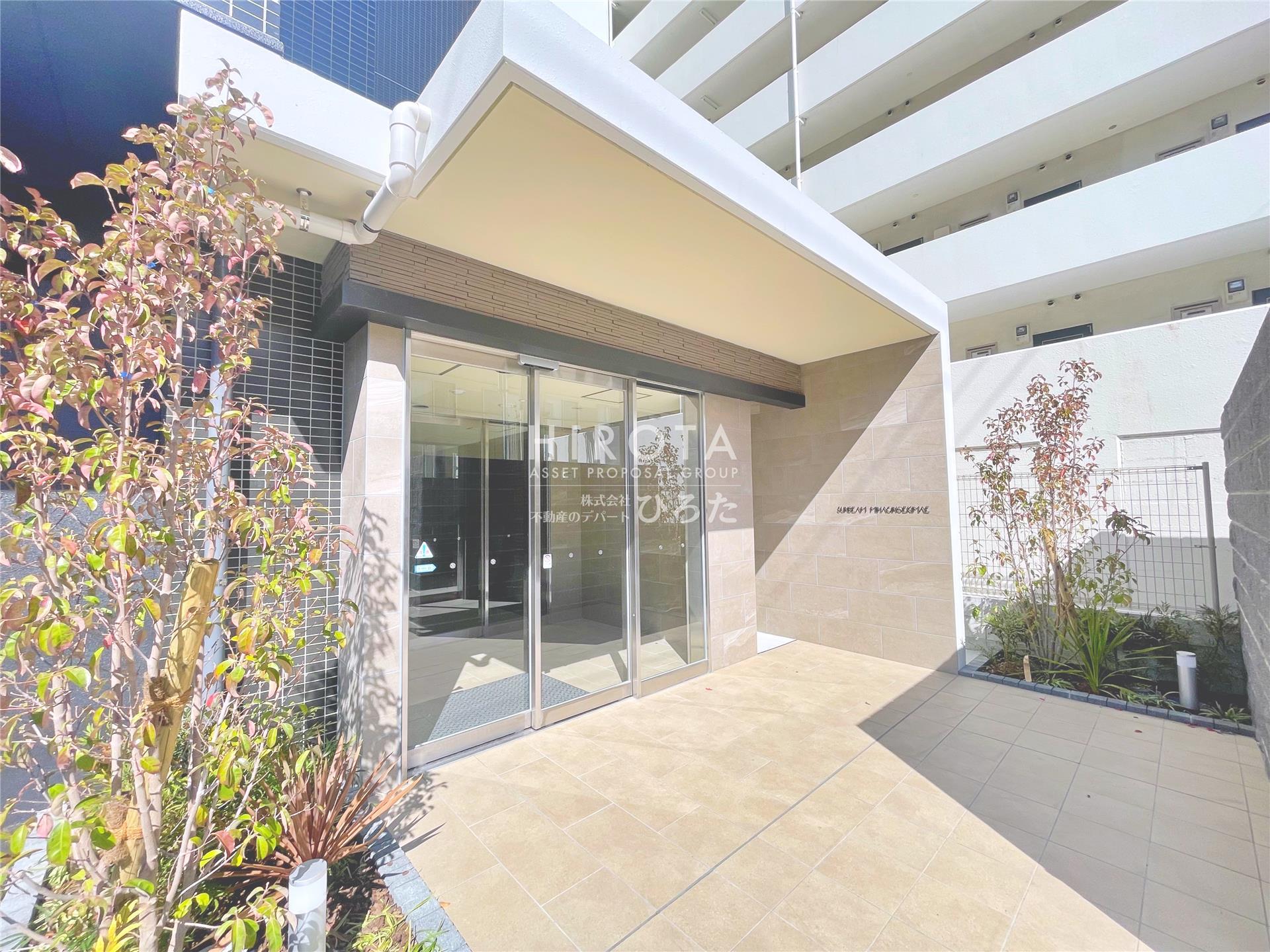 建物エントランス