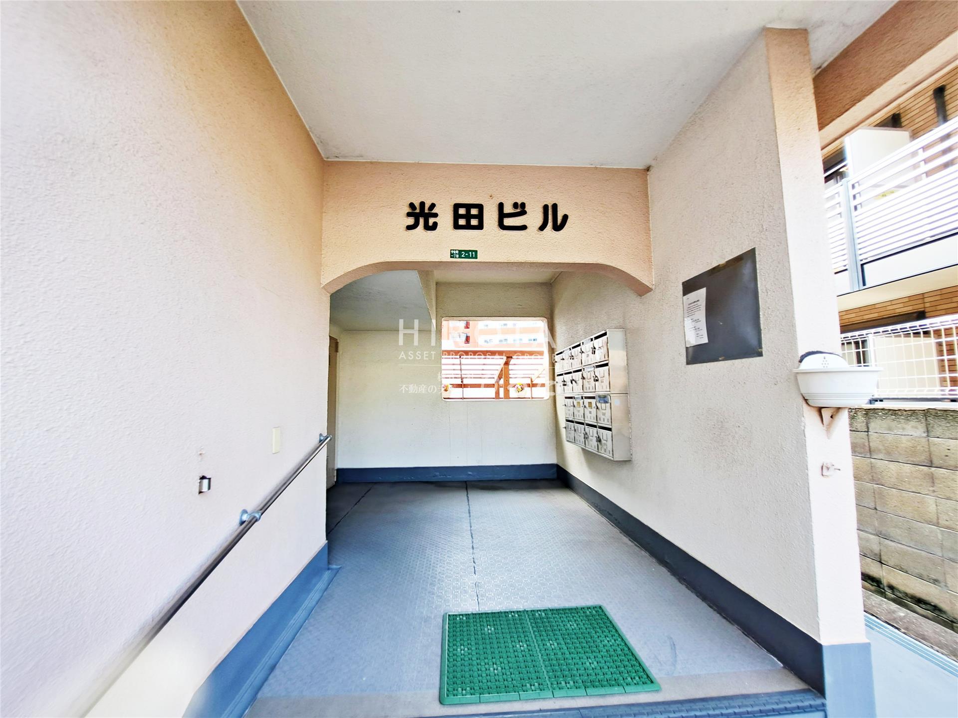 建物エントランス