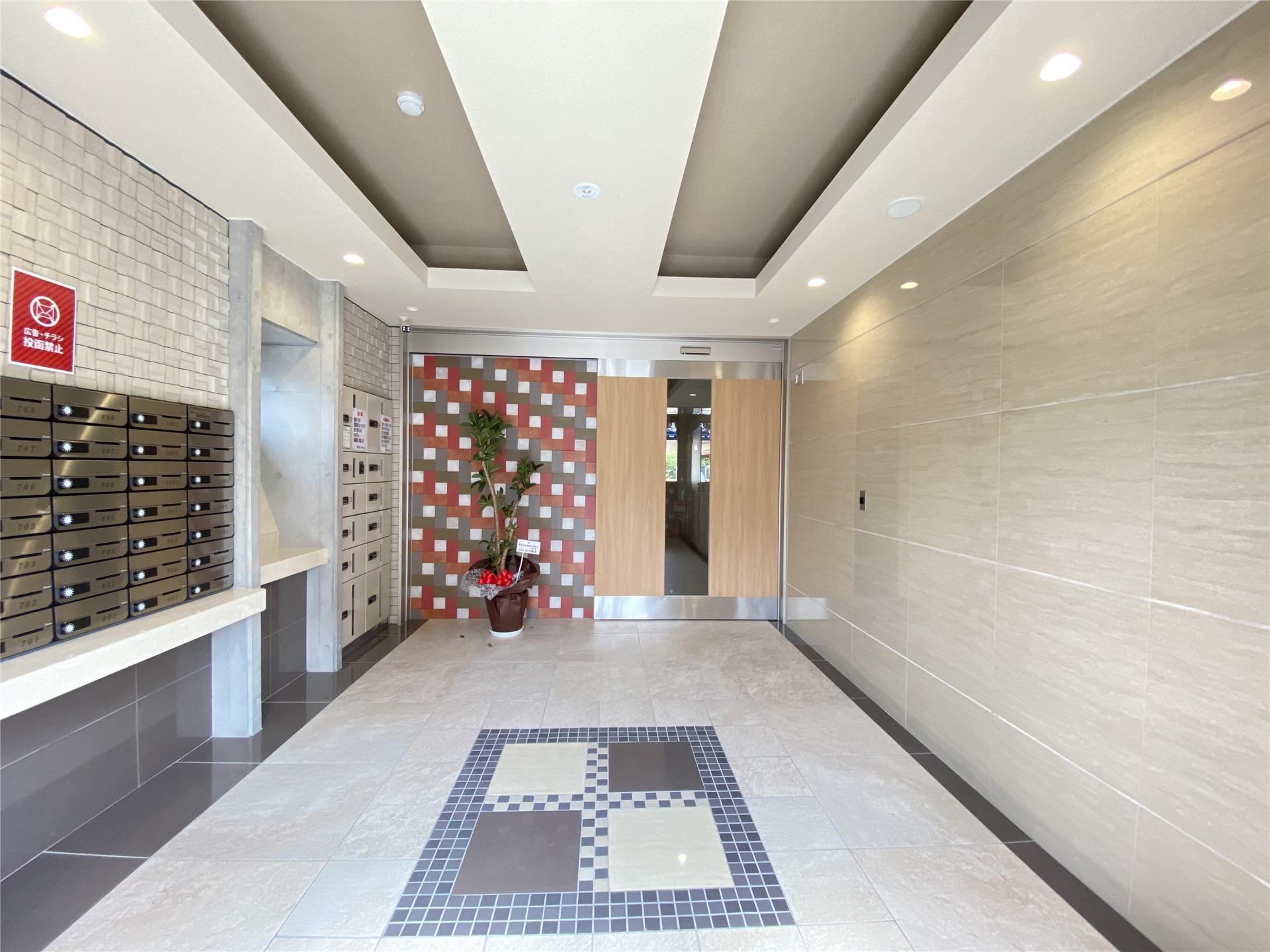 建物エントランス