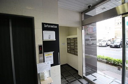 建物エントランス