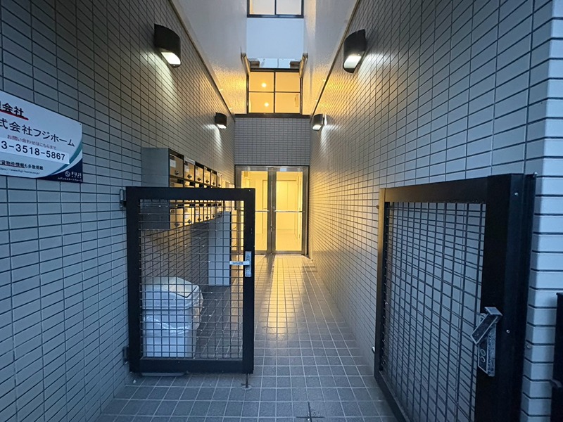 ロビー
