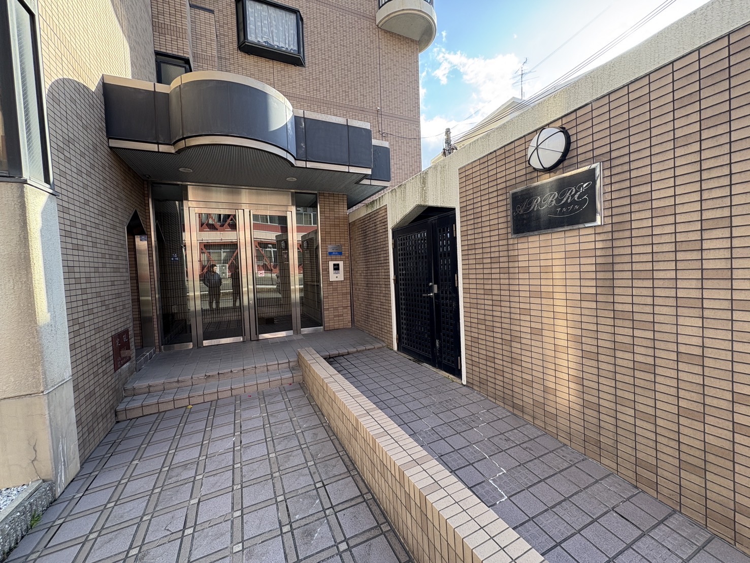 建物エントランス