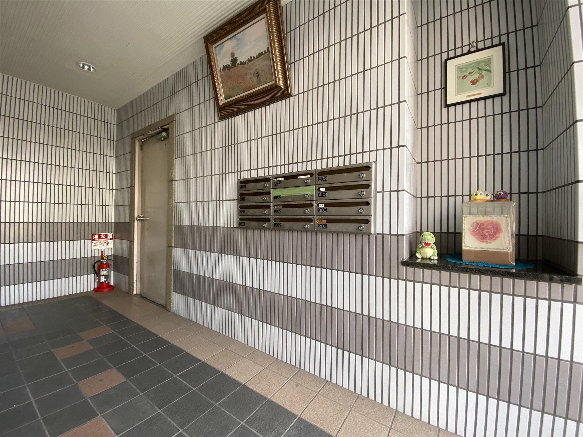 建物エントランス