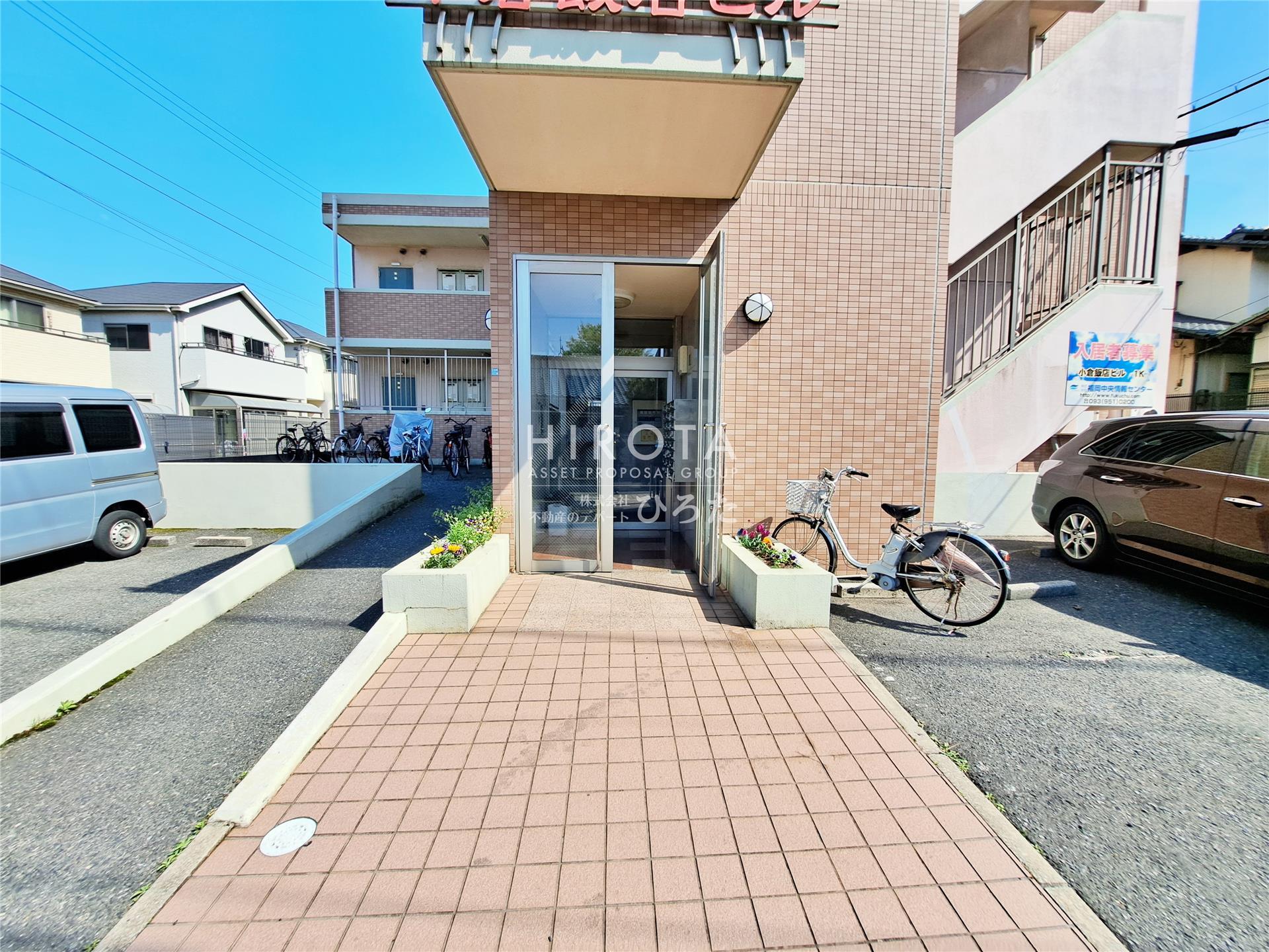 建物エントランス