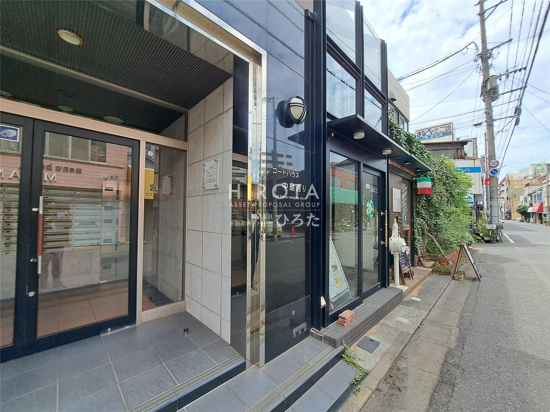 建物エントランス