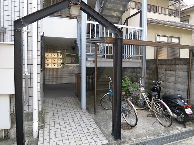 建物エントランス