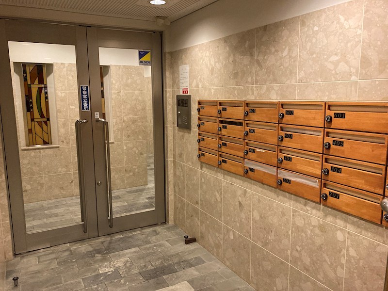 建物エントランス