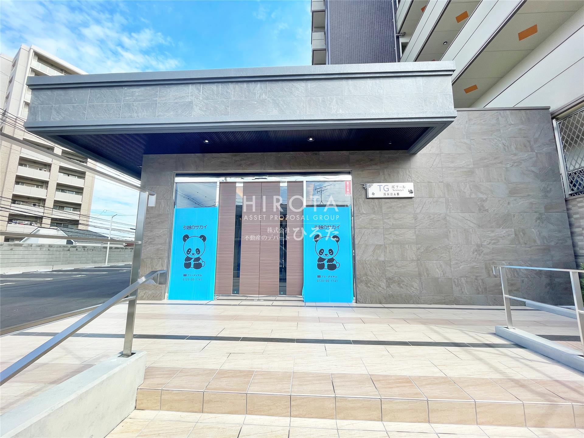 建物エントランス